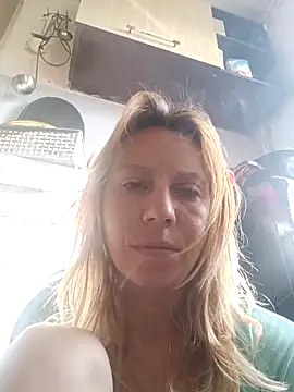 Eybrbrb online show from March 19, 2026, 7:12 am