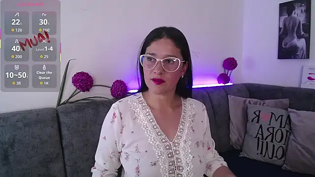 Alana steel 1 online show from February 12, 2026, 7:31 pm