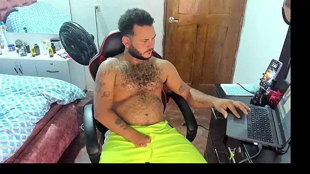 Alex Dancy5 online show from September 9, 2025, 6:40 pm