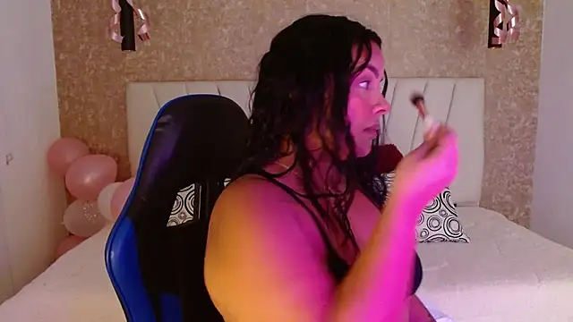 Amaranta carey online show from October 7, 2025, 11:46 pm