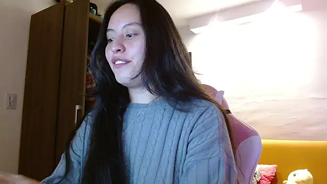 Snapshot of madissooon__ chatting on November 13, 2025, 4:11 am madissooon online show from November 13, 2025, 4:11 am