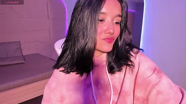 HannahMontgomery online show from January 17, 2026, 5:56 am