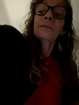 Chris06d22xh online show from October 12, 2025, 6:07 pm