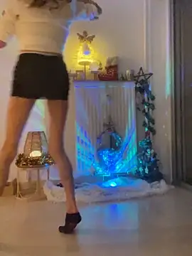 Chris06d22xh online show from November 25, 2025, 7:58 pm