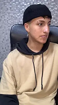 Milan Bach online show from April 12, 2026, 5:12 am