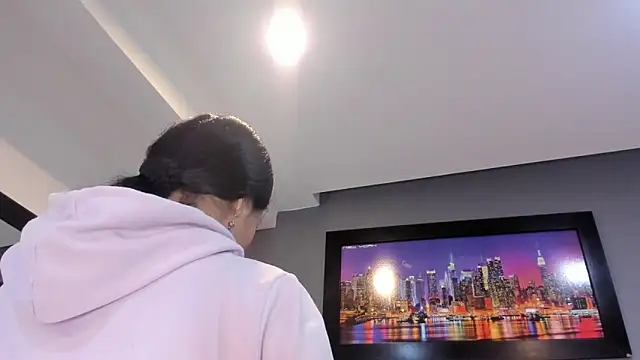 CharlotteCottin online show from April 16, 2026, 11:22 am