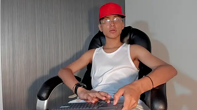 Daddy Darcks online show from October 22, 2025, 9:03 pm