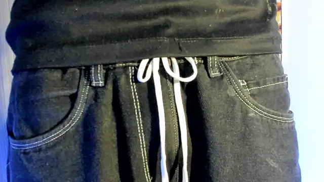 Daddy Darcks online show from November 17, 2025, 7:52 pm