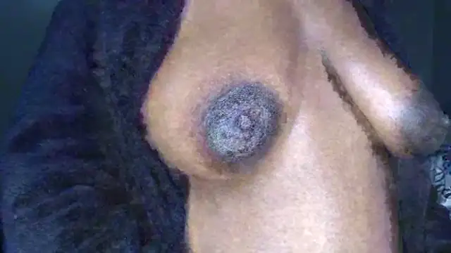 Lunalee online show from March 5, 2026, 7:43 pm