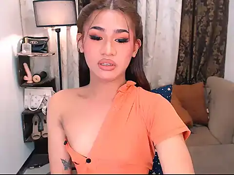 Snapshot of asianlatina69 chatting on October 6, 2025, 9:45 pm asianlatina69 online show from October 6, 2025, 9:45 pm