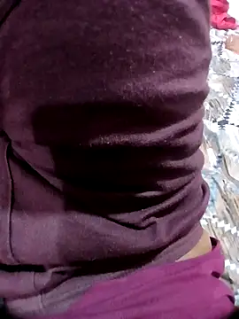 Snapshot of Priyankacam chatting on October 22, 2025, 5:41 am Priyankacam online show from October 22, 2025, 5:41 am