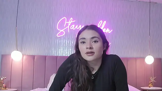 HANNA BASTIAN VC online show from November 25, 2025, 1:16 am