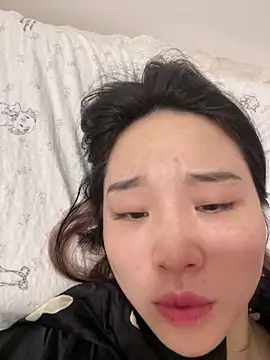 Y2Luvk online show from February 13, 2026, 1:40 pm