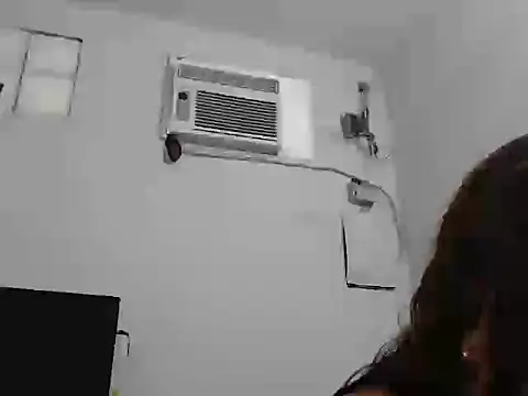 Bratzhot09 online show from November 20, 2025, 1:44 pm