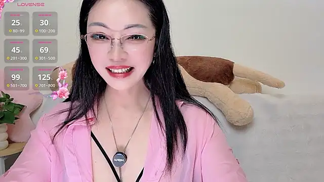 Hua Hua 0 online show from September 26, 2025, 12:20 pm