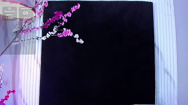 MONIK FOX CR online show from December 3, 2025, 8:18 pm