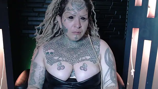 Venus Rock online show from April 17, 2026, 11:46 am