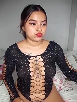 Emily Lit online show from December 21, 2025, 5:42 pm