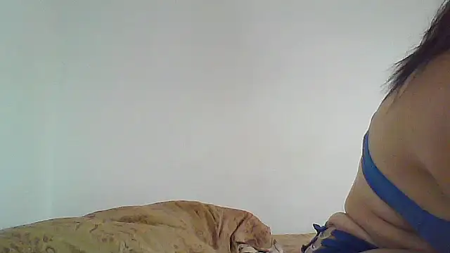 Snapshot of naiaratobon__ chatting on November 11, 2025, 9:48 pm naiaratobon online show from November 11, 2025, 9:48 pm