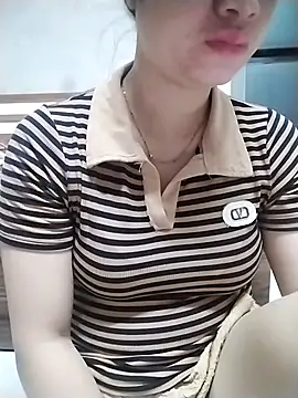 Snapshot of Mie_rose chatting on September 30, 2025, 12:26 am Mie rose online show from September 30, 2025, 12:26 am