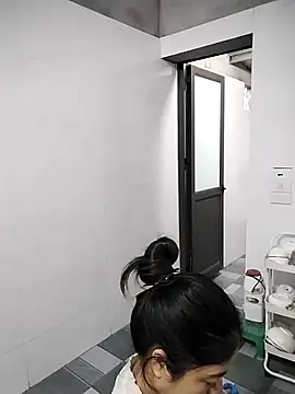 Snapshot of Mie_rose chatting on November 19, 2025, 2:33 am Mie rose online show from November 19, 2025, 2:33 am