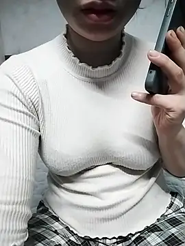 Snapshot of Mie_rose chatting on November 25, 2025, 2:11 am Mie rose online show from November 25, 2025, 2:11 am