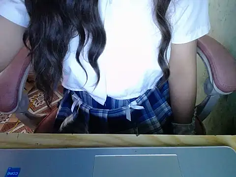 ahoa Tk online show from December 19, 2025, 5:47 am