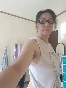 HotAsianDish online show from June 1, 2026, 12:34 am