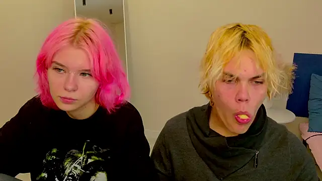 Bonnie And C1yde online show from October 21, 2025, 5:02 pm