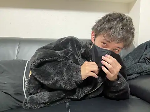 jiji9253 online show from November 9, 2025, 10:35 am