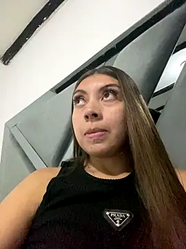 Sara-cooper2 online show from January 5, 2026, 11:52 pm