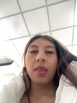 Sara-cooper2 online show from February 19, 2026, 6:15 pm