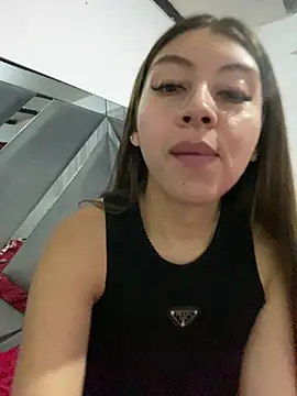 Sara-cooper2 online show from April 9, 2026, 12:32 pm