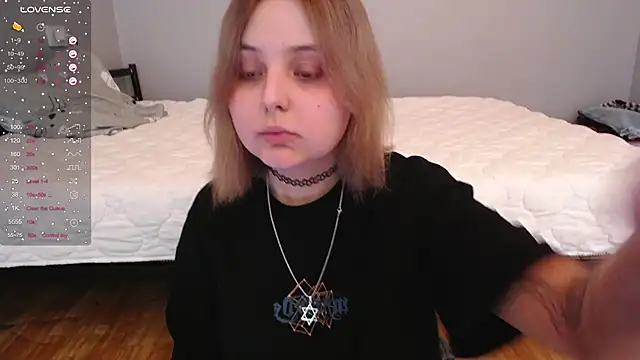 Snapshot of vendymories chatting on January 18, 2026, 7:06 pm vendymories online show from January 18, 2026, 7:06 pm