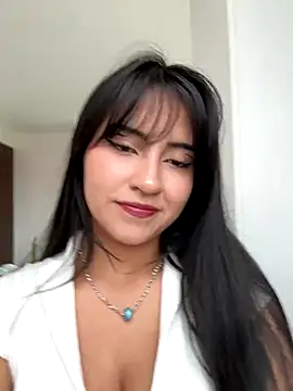 Snapshot of _Layla69_ chatting on October 1, 2025, 7:09 pm  Layla69  online show from October 1, 2025, 7:09 pm