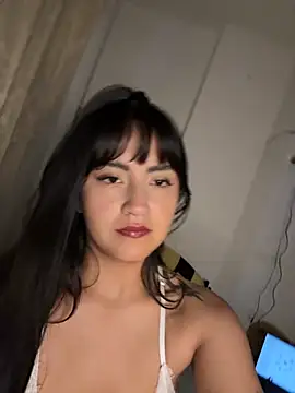 Snapshot of _Layla69_ chatting on October 21, 2025, 11:49 pm  Layla69  online show from October 21, 2025, 11:49 pm