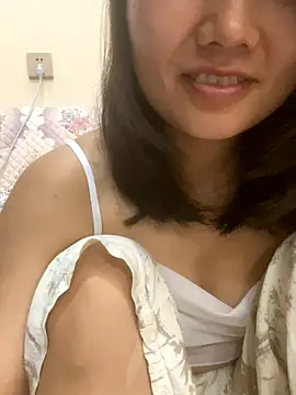 Snapshot of Mier-cn chatting on September 19, 2025, 1:34 pm Mier-cn online show from September 19, 2025, 1:34 pm
