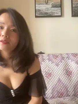 Snapshot of Mier-cn chatting on October 15, 2025, 2:22 am Mier-cn online show from October 15, 2025, 2:22 am