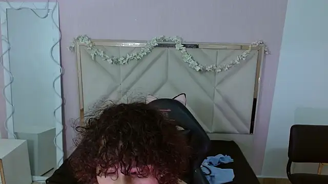 Snapshot of Chipi_tay chatting on November 22, 2025, 4:17 pm Chipi tay online show from November 22, 2025, 4:17 pm