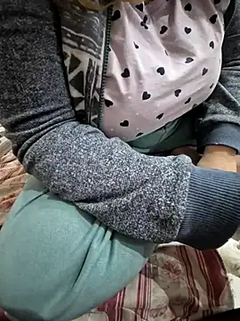 Snapshot of Monella52 chatting on February 23, 2026, 7:33 pm Monella52 online show from February 23, 2026, 7:33 pm