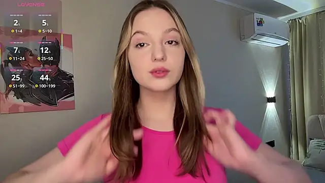 NguyetHankey online show from February 1, 2026, 6:12 am