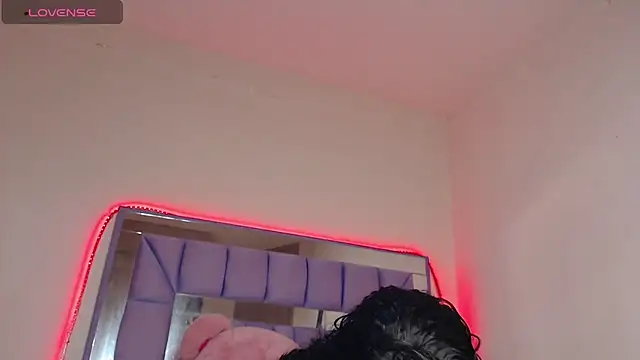 Icyjackson online show from June 23, 2026, 3:48 am