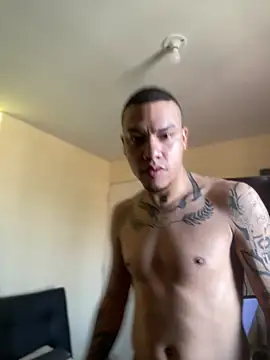 AlphaMasterXxx online show from January 17, 2026, 2:33 pm