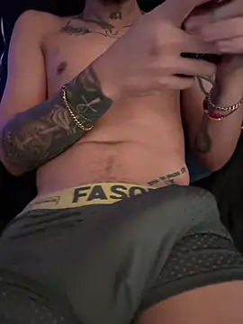 AlphaMasterXxx online show from March 28, 2026, 5:23 pm