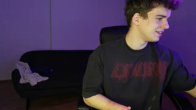 Ricky Becko online show from December 16, 2025, 4:34 pm