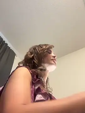 Alona Brown online show from April 22, 2026, 5:36 pm