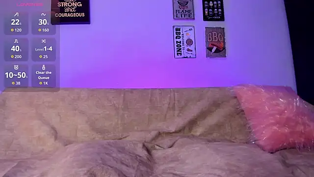 elizabethboltXXX online show from February 19, 2026, 7:43 pm