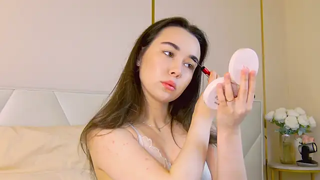 Snapshot of MiaMarlow chatting on November 20, 2025, 9:14 pm MiaMarlow online show from November 20, 2025, 9:14 pm