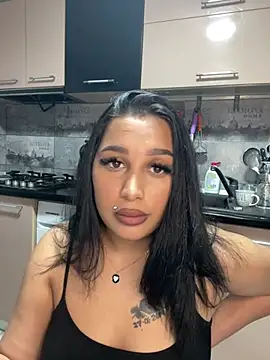 JaneetDeea online show from April 15, 2026, 7:32 pm