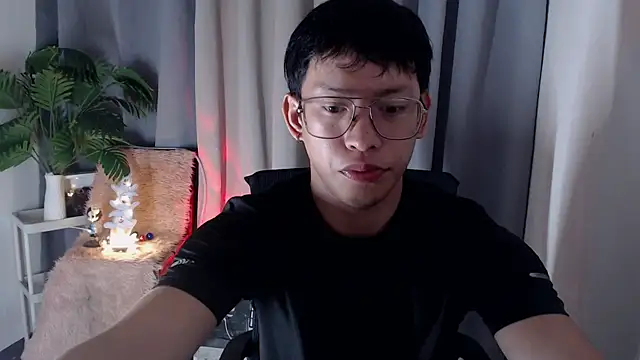 pinkcock froi2305 online show from November 4, 2025, 1:59 am